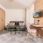 Hotel Wiedersbergerhorn